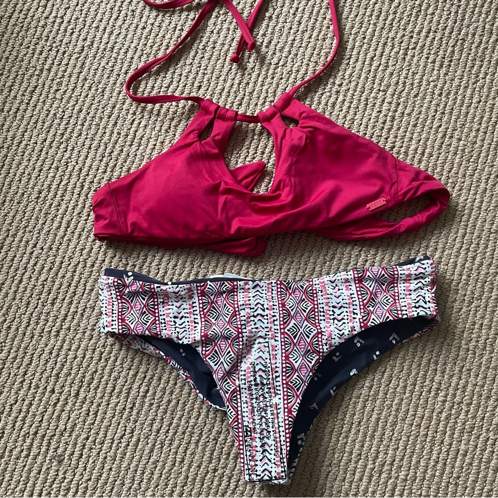 Roxy Red And Patterned Bikini Set - image 1